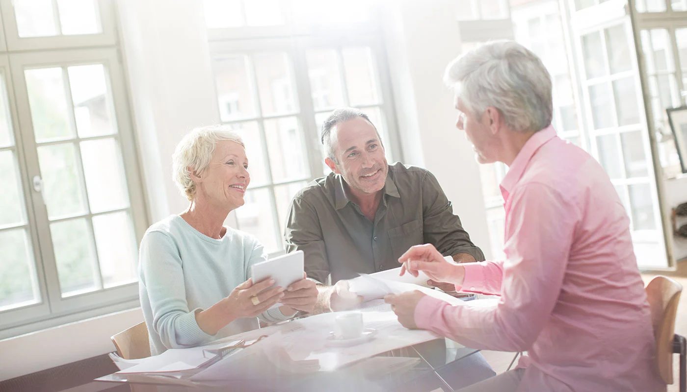 Financial-Advisor-with-charitable-giving.jpg